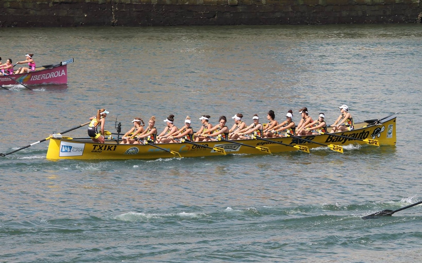 Fotografía propiedad de: Bermeo Arraun Argazkiak Foto de la regata