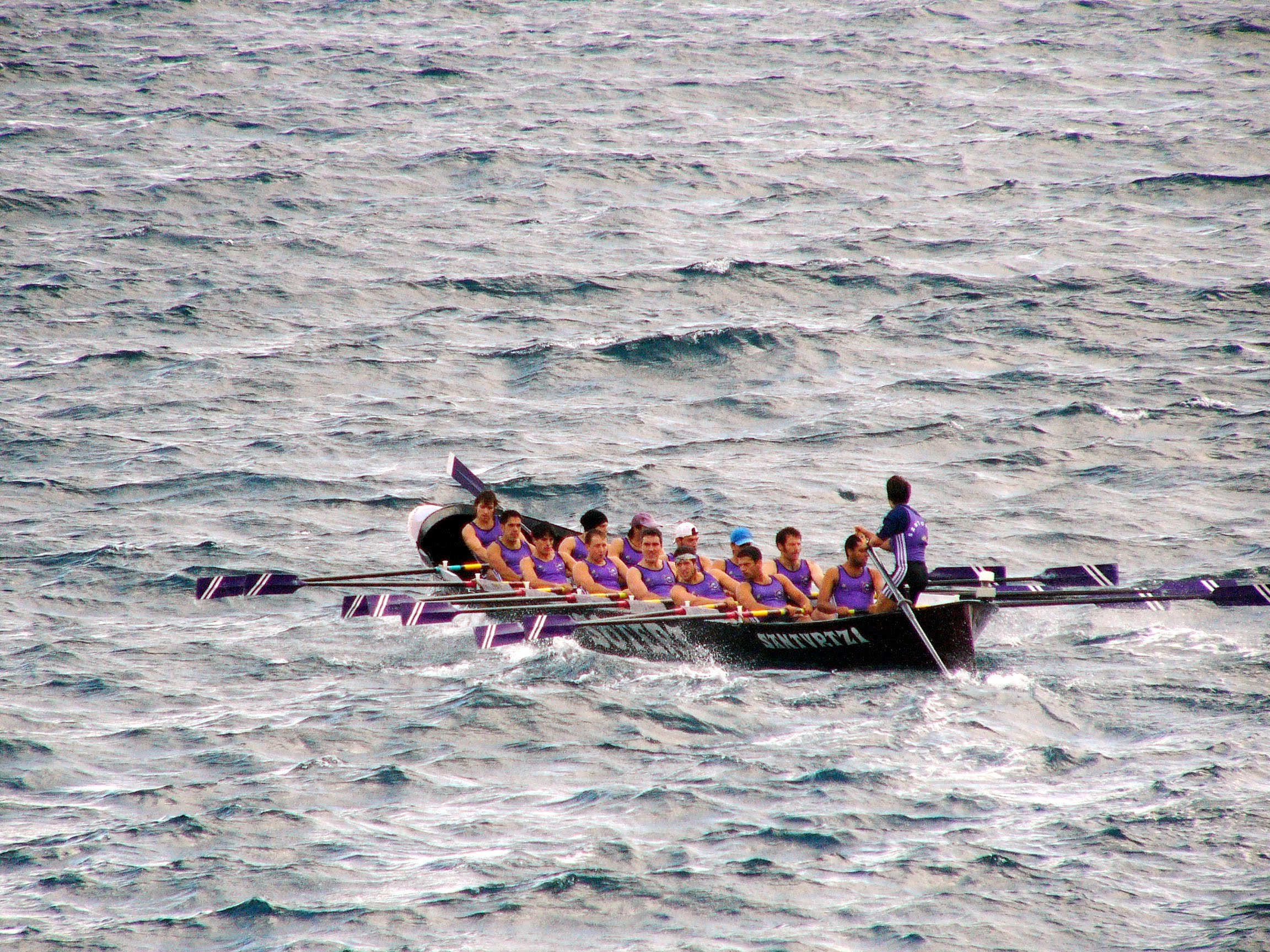 Fotografía propiedad de: Angel Alvarez Azkona (Ruso) Foto de la regata