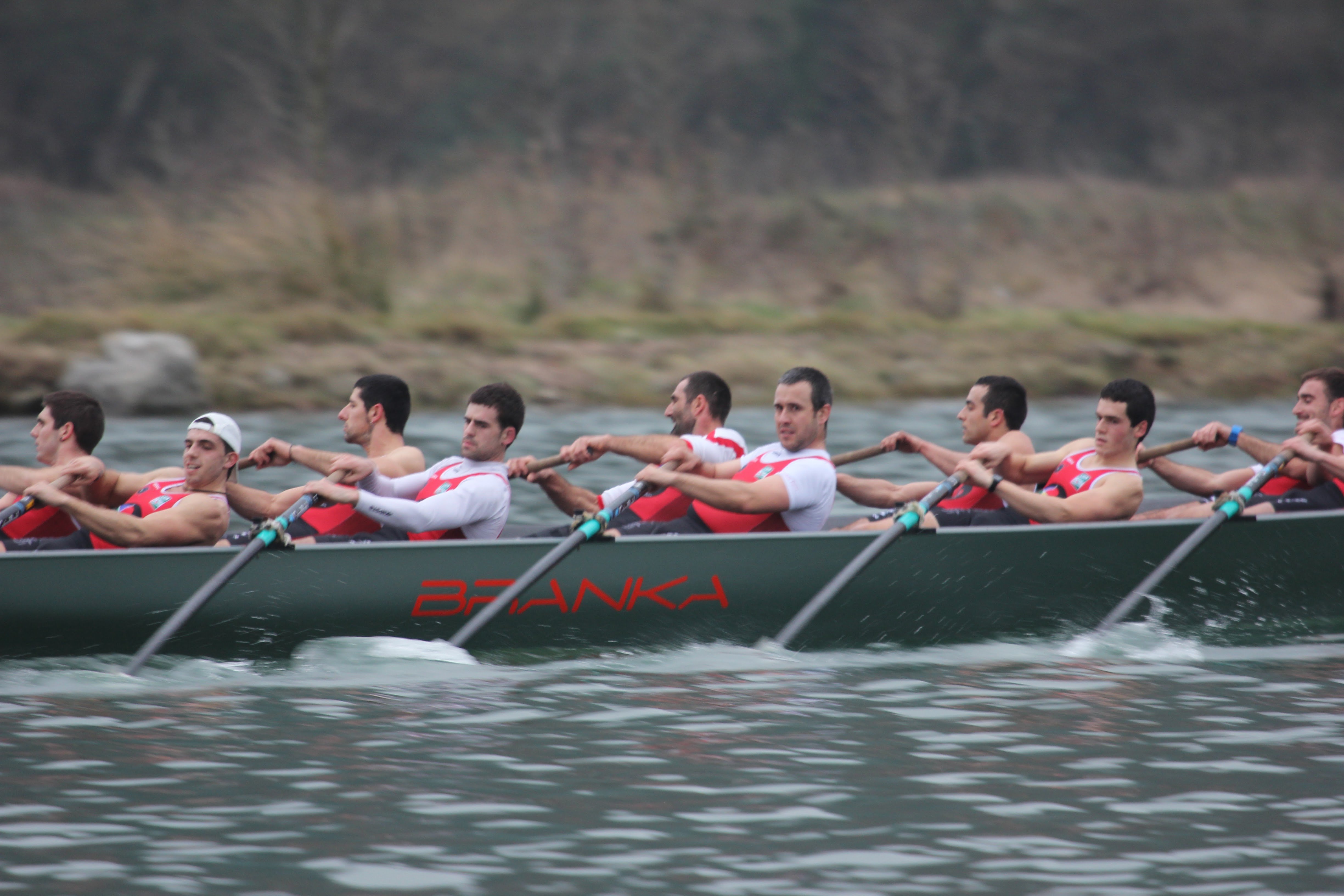 Fotografía propiedad de: Klausser Foto de la regata
