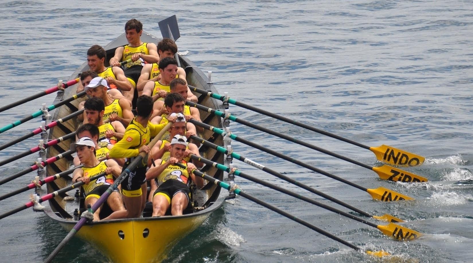 Fotografía propiedad de: Bermeo Arraun Argazkiak Foto de la regata