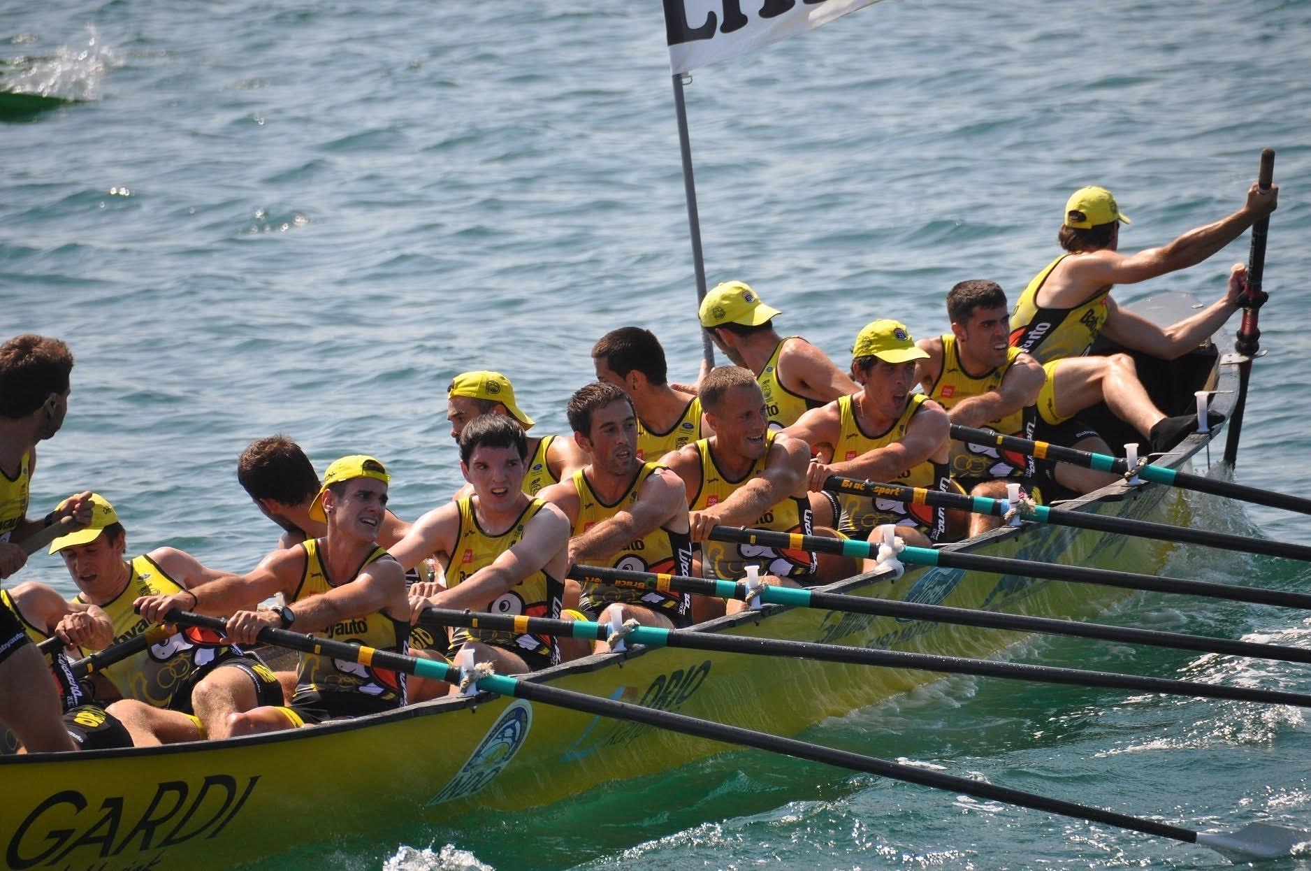 Fotografía propiedad de: Bermeo Arraun Argazkiak Foto de la regata