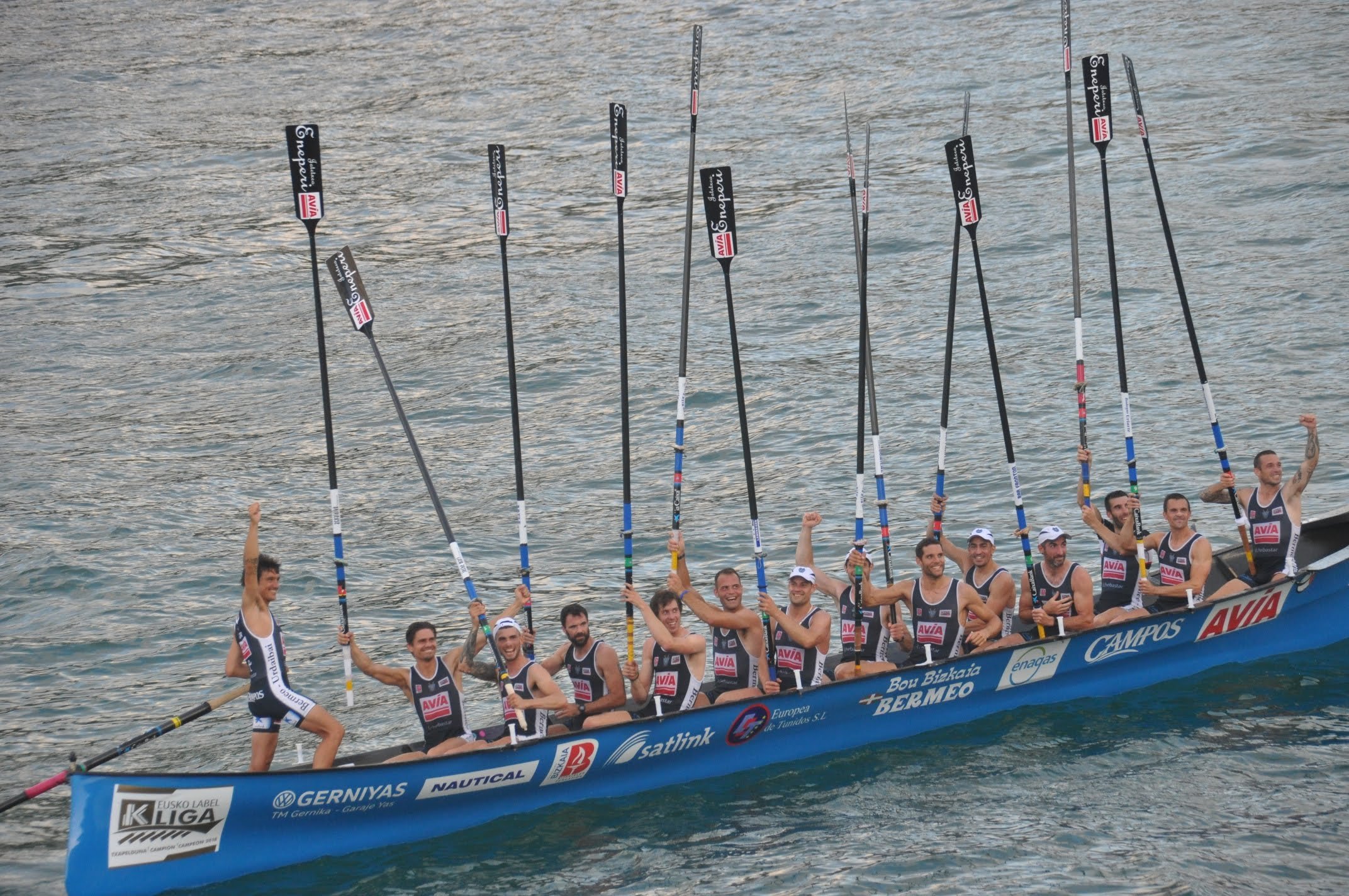 Fotografía propiedad de: Bermeo Arraun Argazkiak Foto de la regata