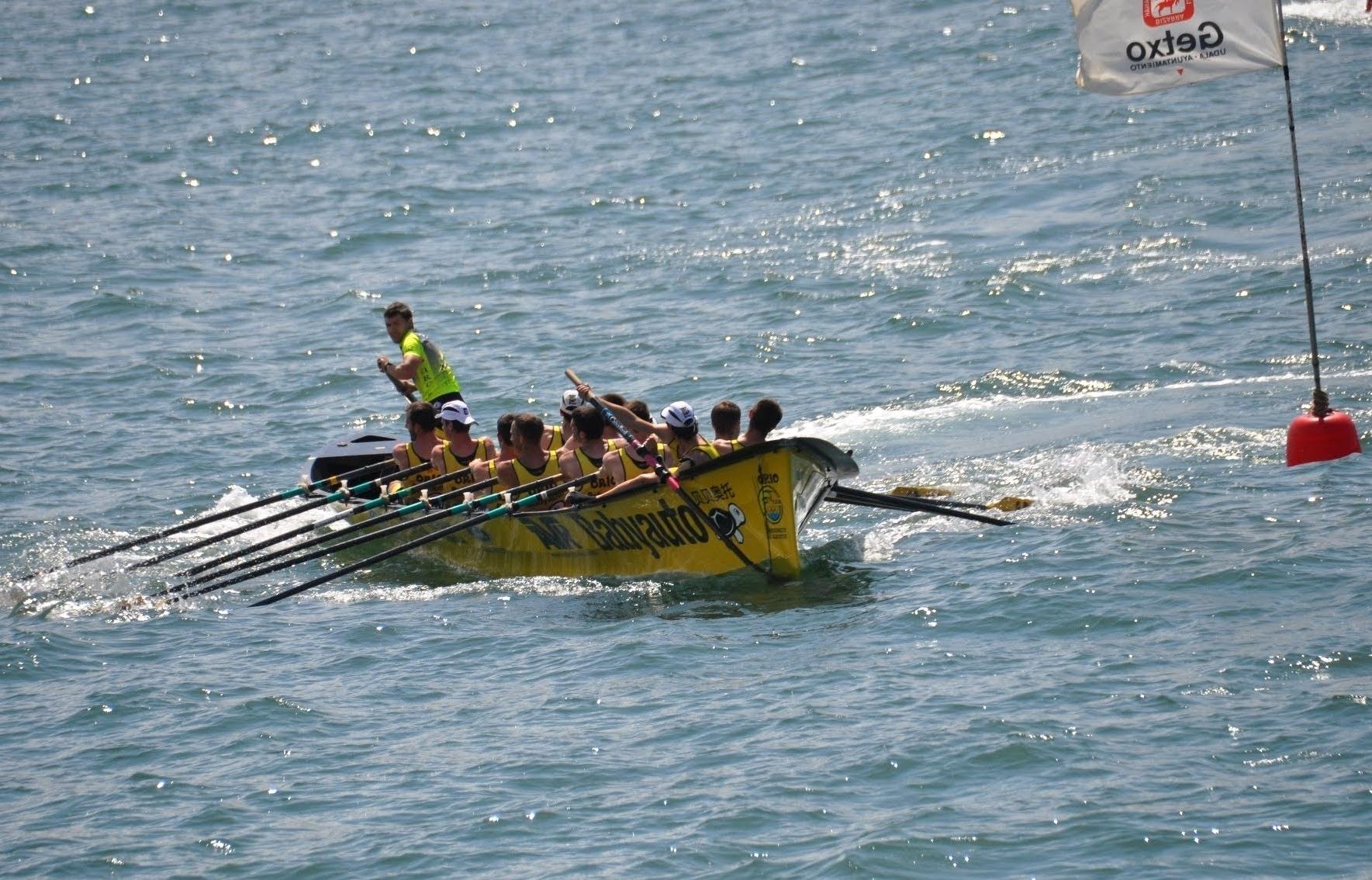 Fotografía propiedad de: Bermeo Arraun Argazkiak Foto de la regata