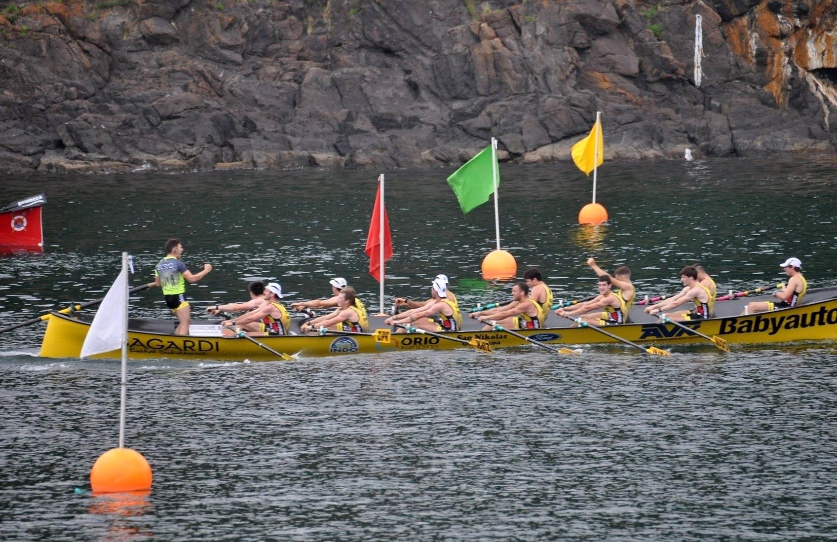 Fotografía propiedad de: Bermeo Arraun Argazkiak Foto de la regata
