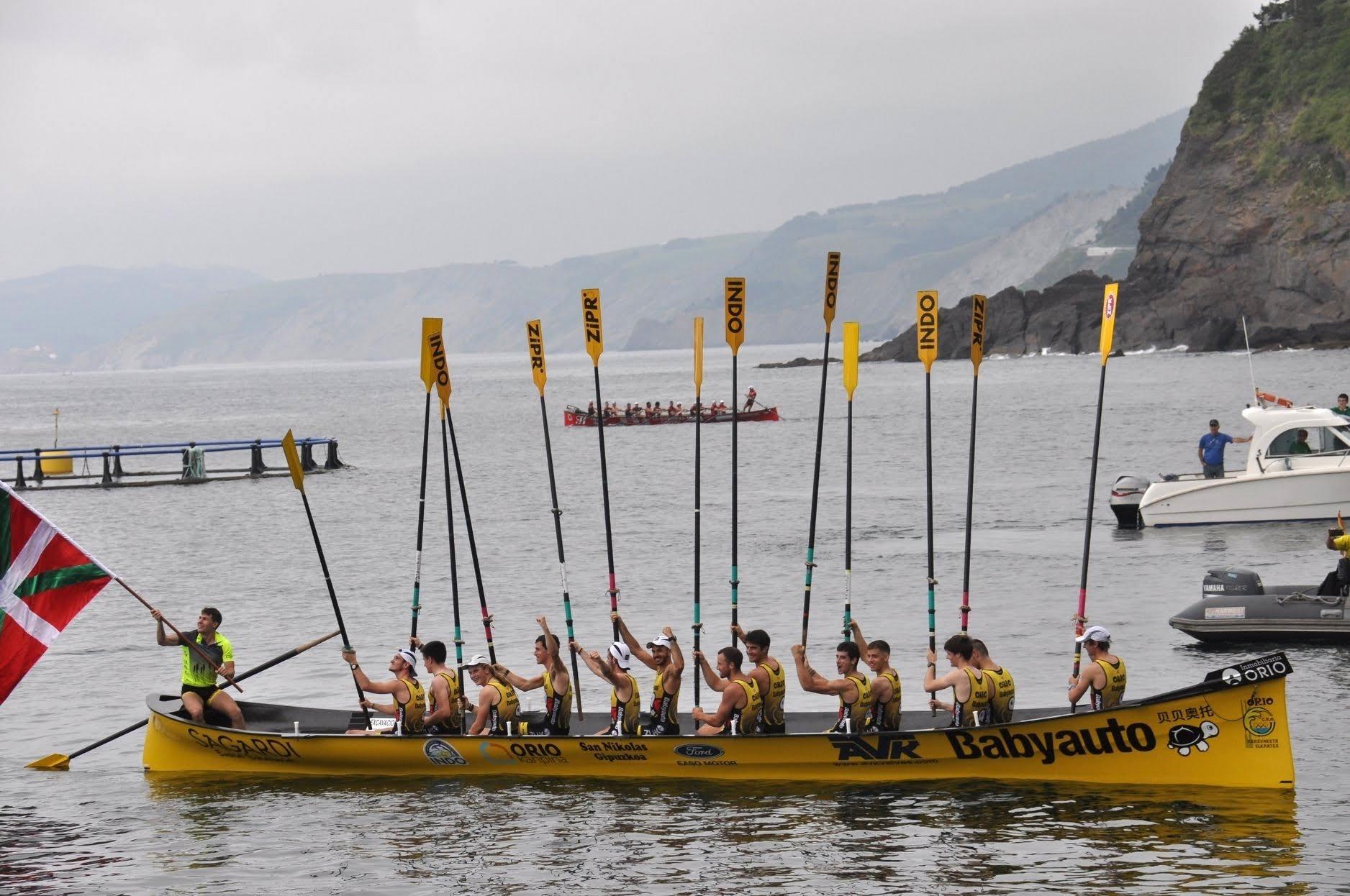 Fotografía propiedad de: Bermeo Arraun Argazkiak Foto de la regata