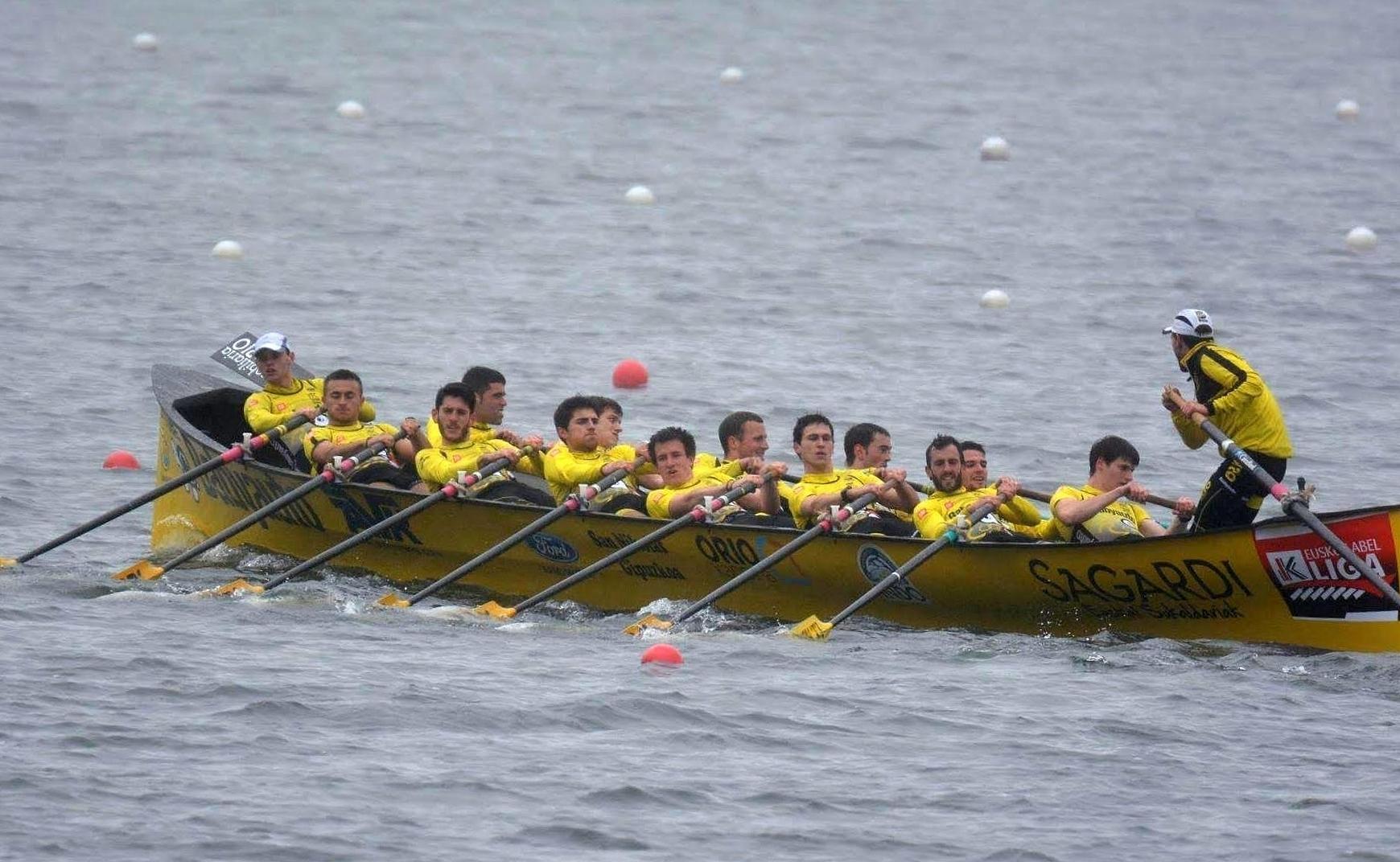 Fotografía propiedad de: Bermeo Arraun Argazkiak Foto de la regata