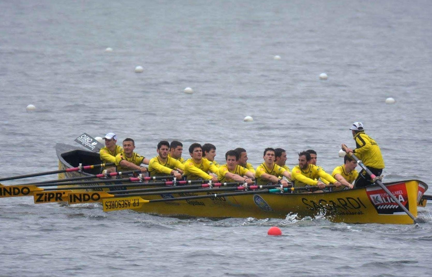 Fotografía propiedad de: Bermeo Arraun Argazkiak Foto de la regata