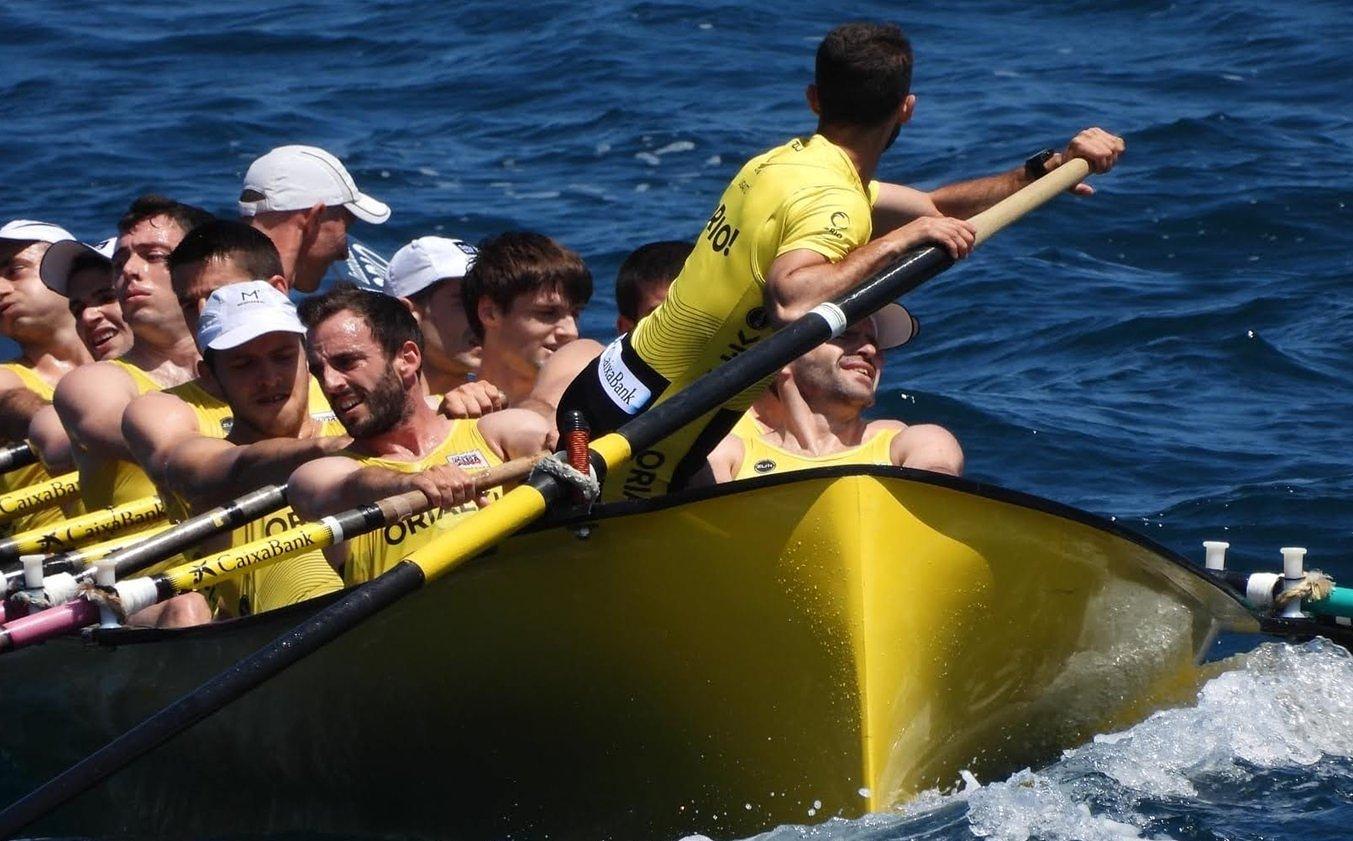 Fotografía propiedad de: Bermeo Arraun Argazkiak Foto de la regata