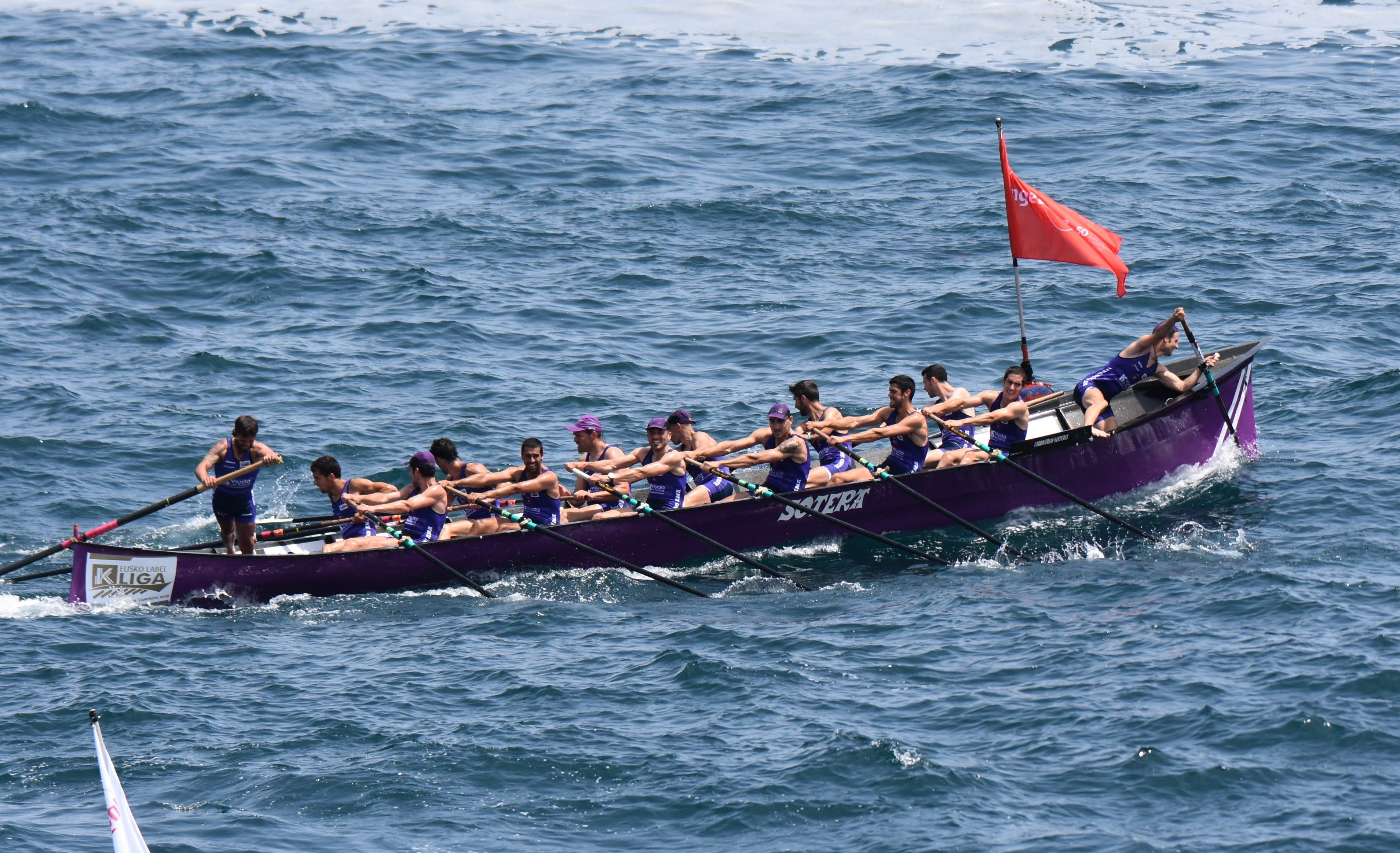 Fotografía propiedad de: Angel Alvarez Azkona (Ruso) Foto de la regata