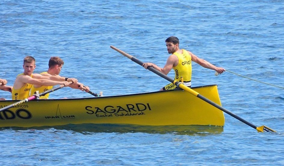 Fotografía propiedad de: Bermeo Arraun Argazkiak Foto de la regata