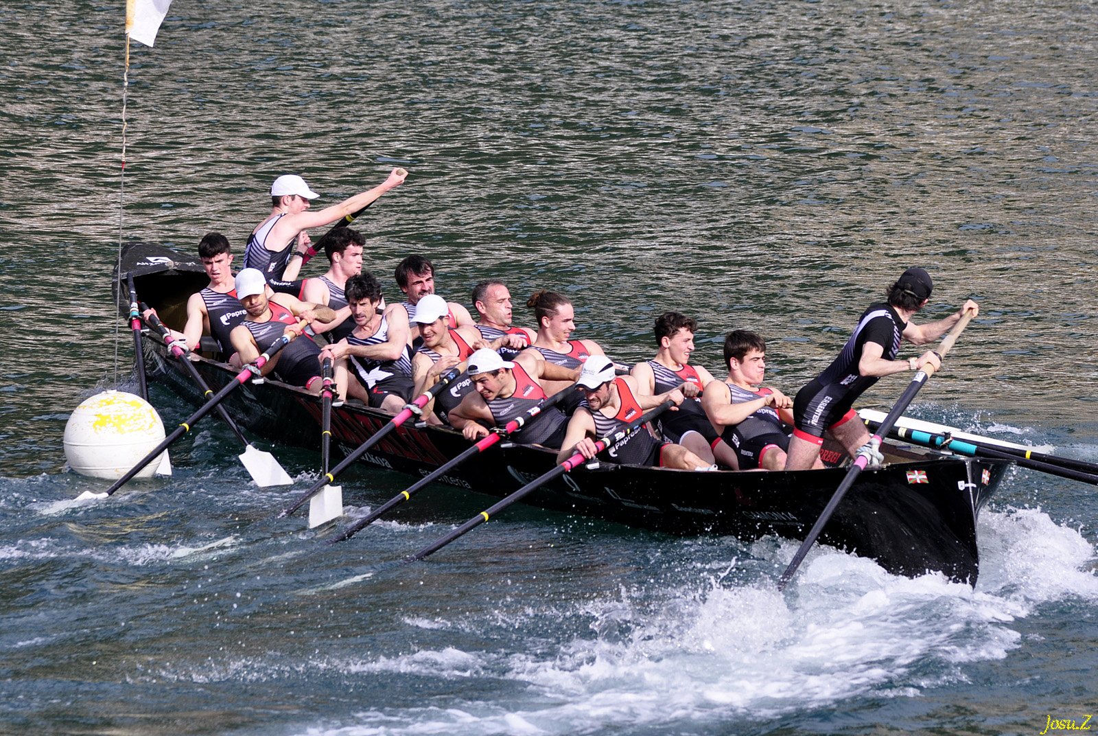 Fotografía propiedad de: Josu Zelaiaran Foto de la regata