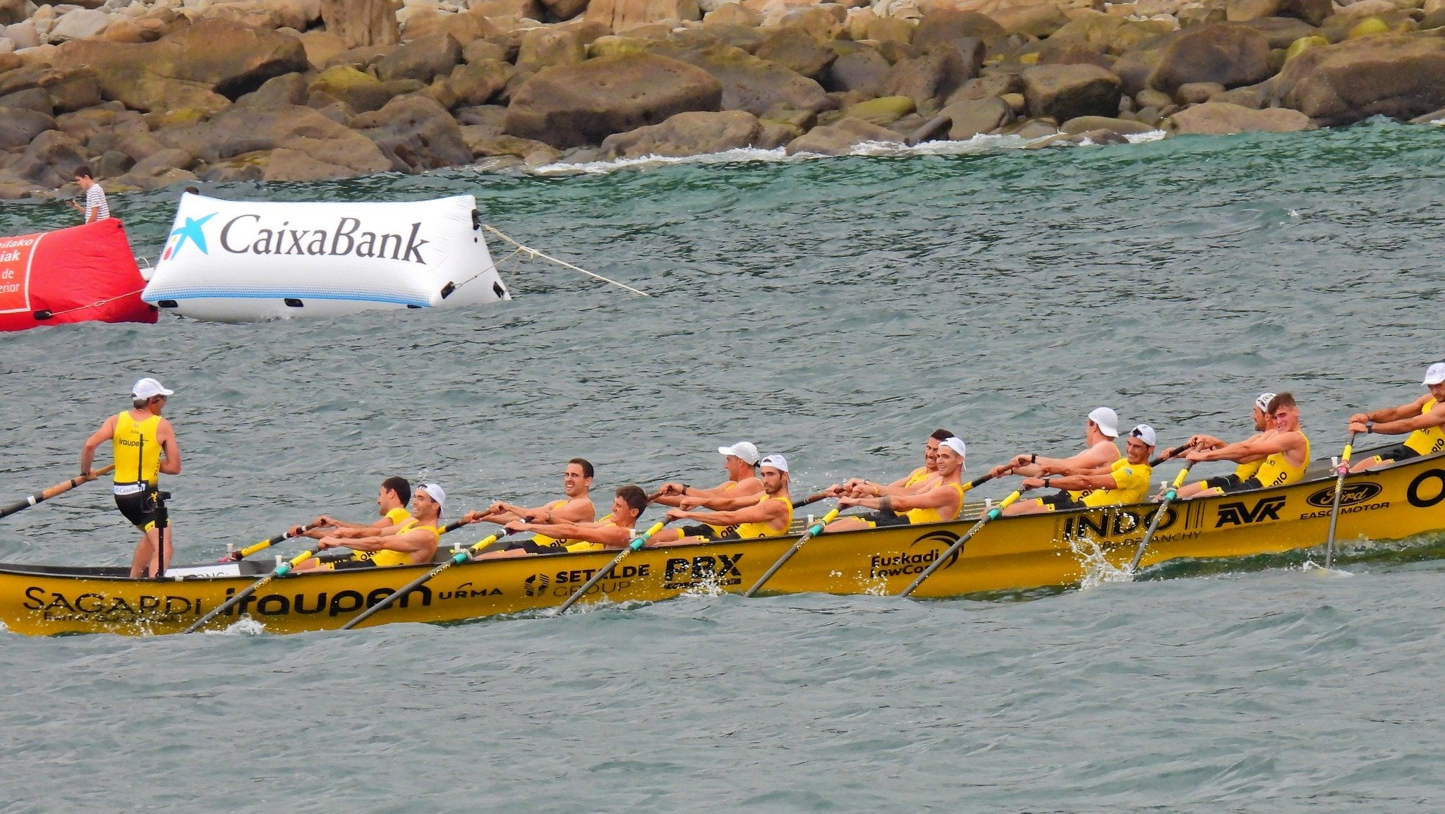 Fotografía propiedad de: Bermeo Arraun Argazkiak Foto de la regata