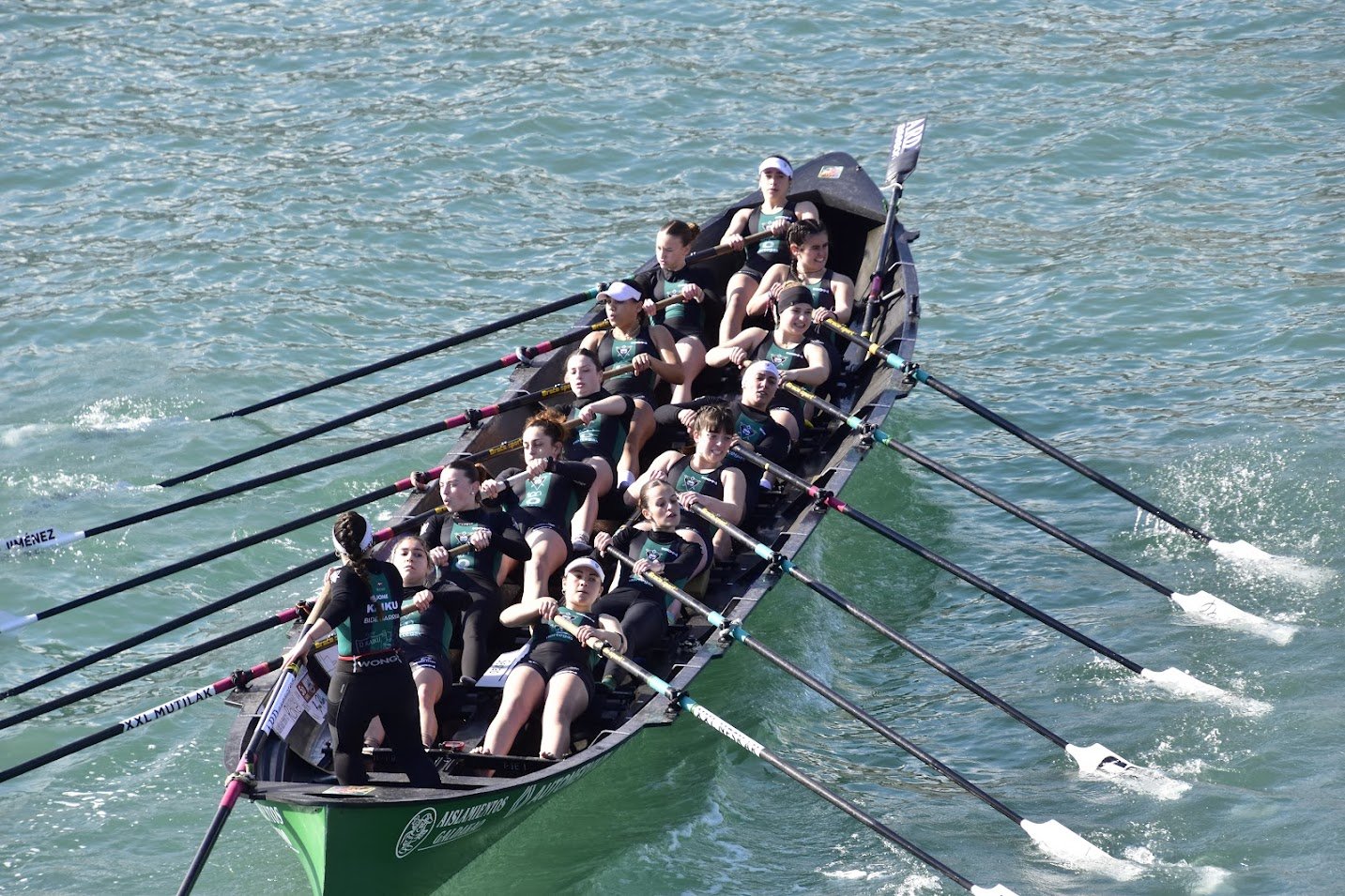 Fotografía propiedad de: Bermeo Arraun Argazkiak Foto de la regata