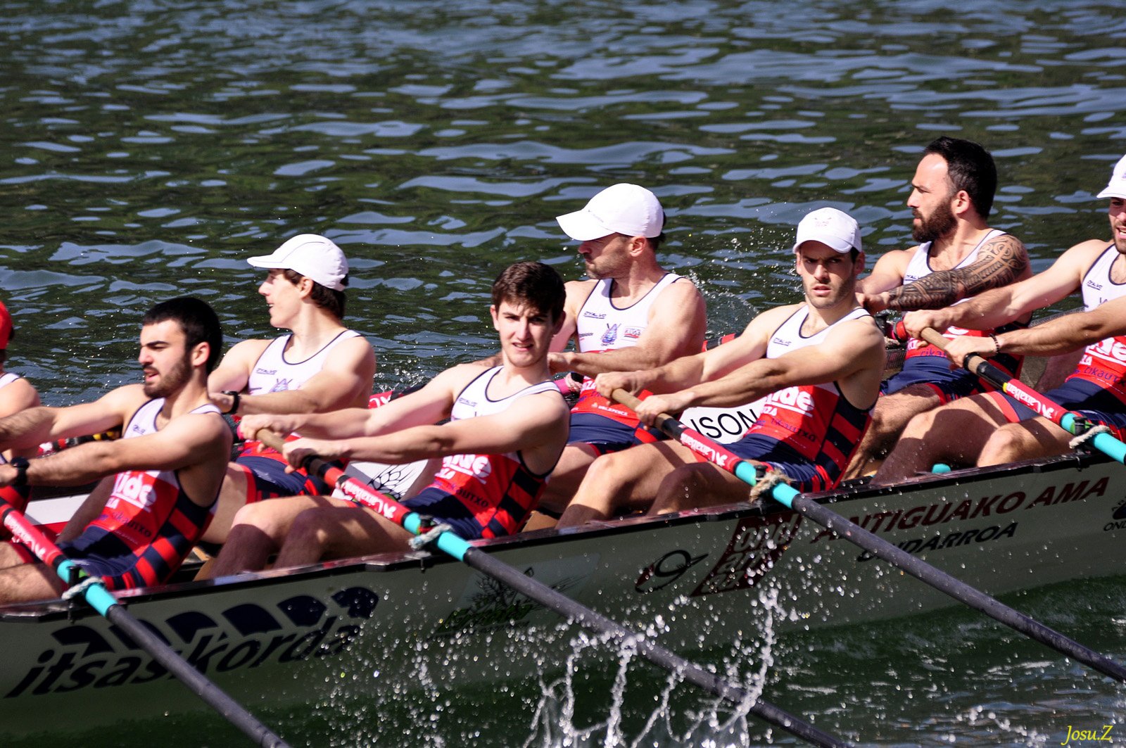 Fotografía propiedad de: Josu Zelaiaran Foto de la regata