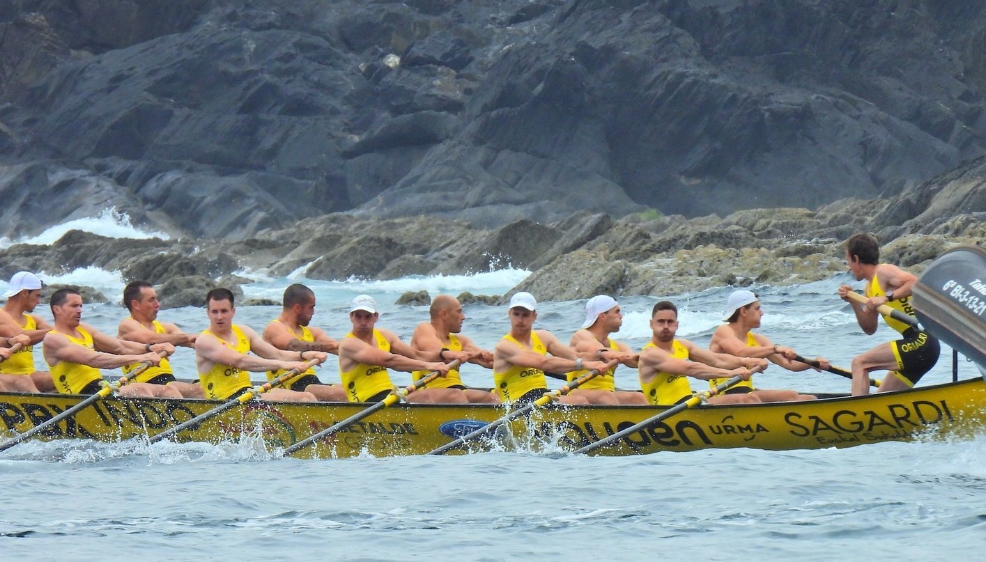 Fotografía propiedad de: Bermeo Arraun Argazkiak Foto de la regata