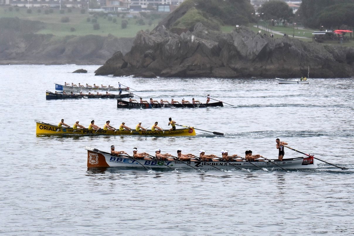 Fotografía propiedad de: Iñaki Suarez Calleja Foto de la regata