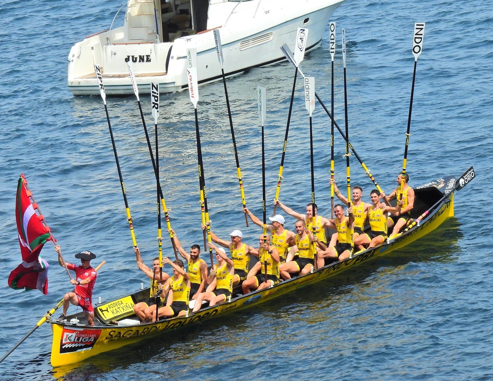 Fotografía propiedad de: Bermeo Arraun Argazkiak Foto de la regata